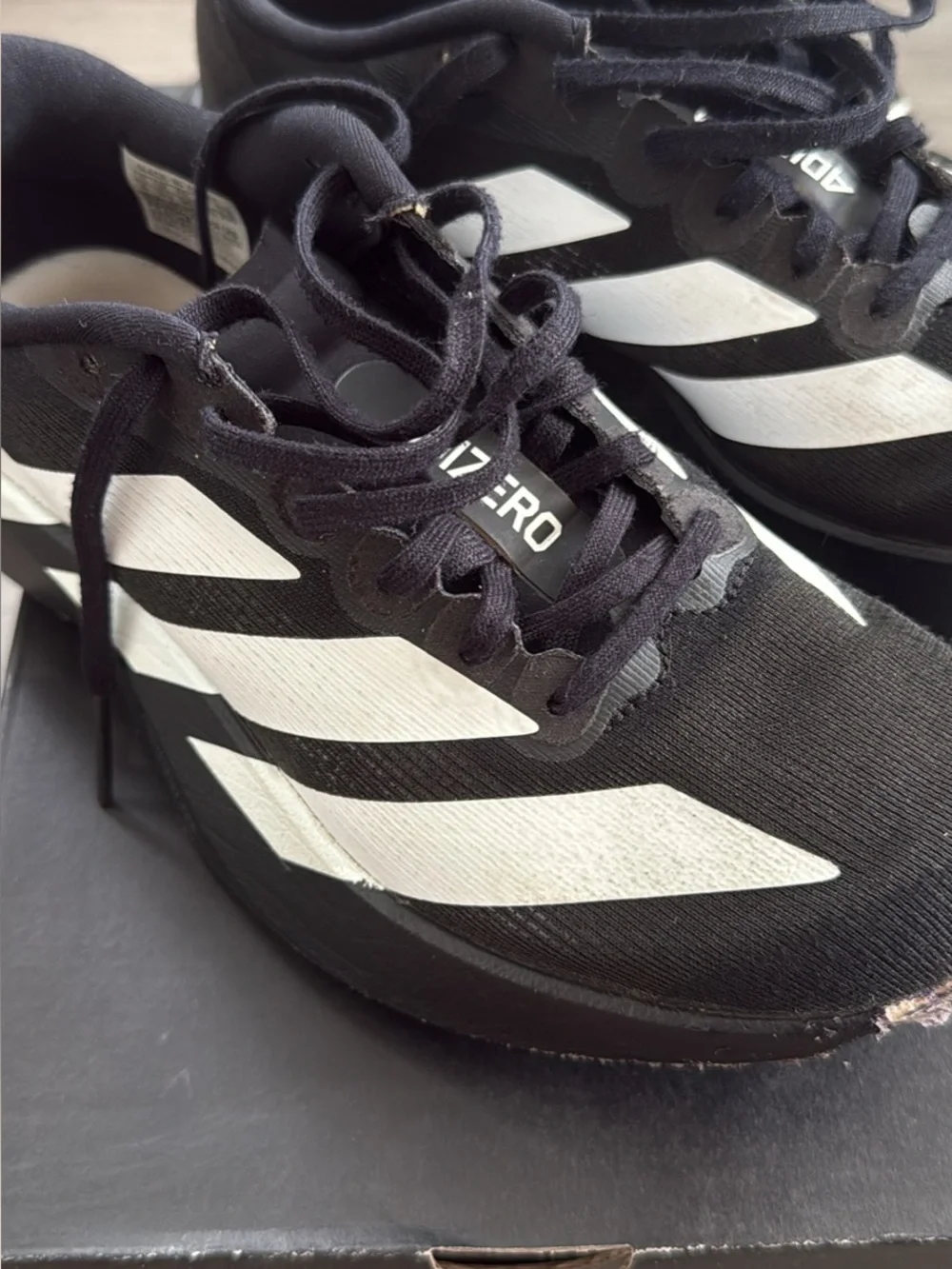 KIDS ADIDAS ADIZERO SIZE 4 SEE VIDEO